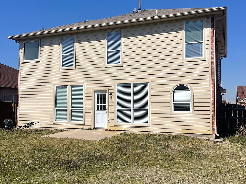 1st image of 2108 Haylee Dr