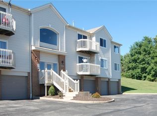 1435 Buckingham Gate Blvd, Cuyahoga Falls, OH 44221