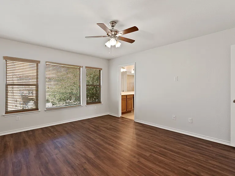4219 Woodbridge Way — Photo 20