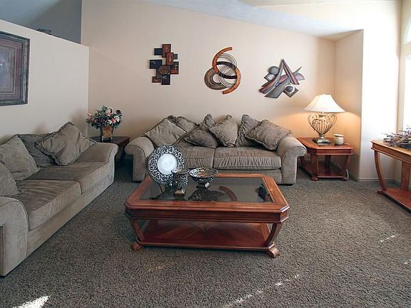 3rd image of 3785 S Grasmere Ln
