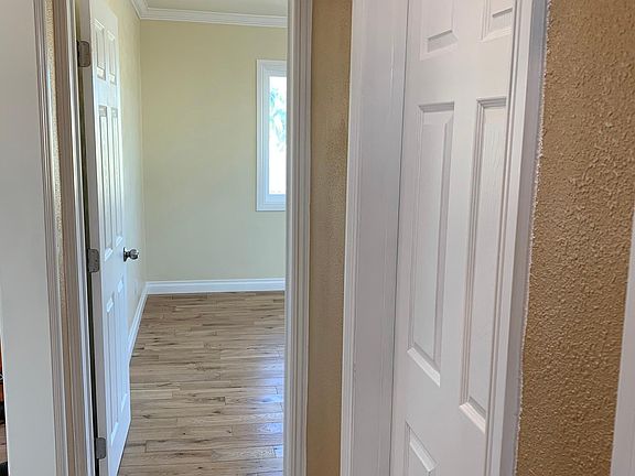3rd image of 12502 Grevillea Ave APT D