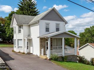 9 Chestnut Hill Rd, Pittston, PA 18640