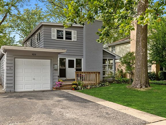 2nd image of 923 Yale Ave
