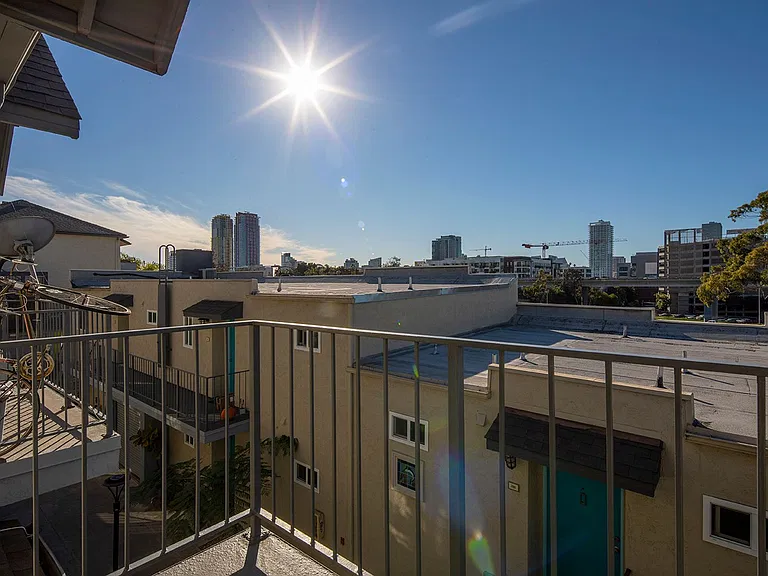 Golden Pacific Apartments — Photo 16