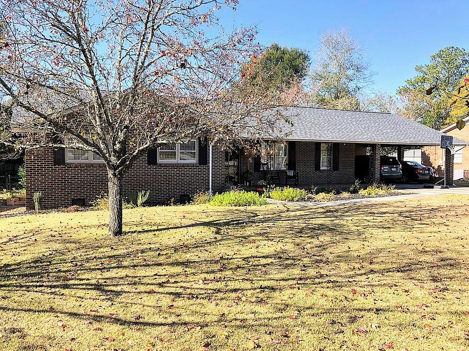 1st image of 412 Wilson Dr
