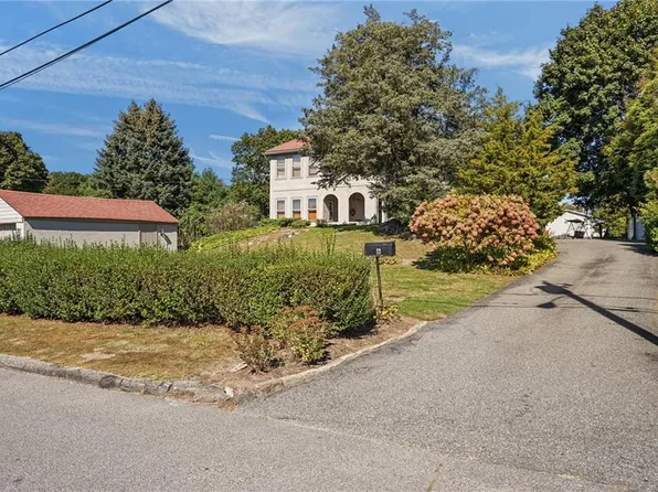 6 Vanner St, Johnston, RI 02919