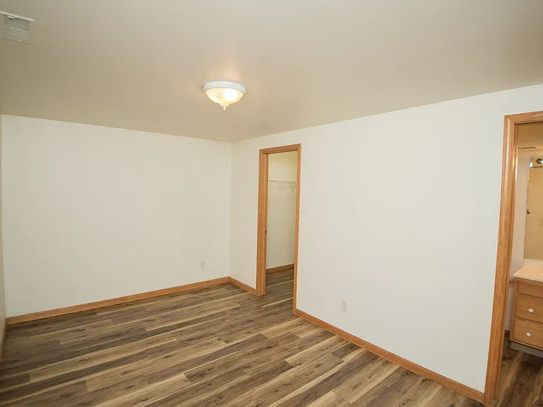 353 College Ave — Photo 16