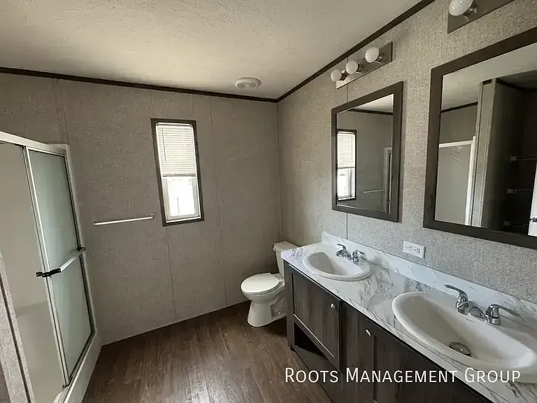 J5 Meadows Ct #J5 — Photo 5