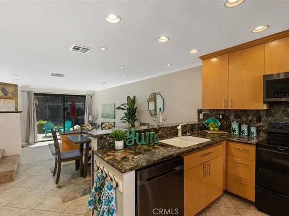 214 Pineview, Irvine, CA 92620