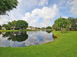 5620 Willow Creek Ln, Delray Beach, FL 33484
