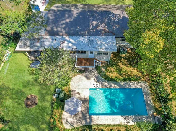 1507 Sharon Rd, Tallahassee, FL 32303