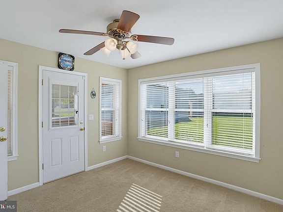 5th image of 97 Vixen Way
