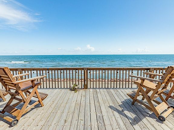 3rd image of 306 Beach Dr