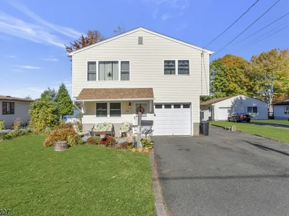 3 Washington St, Roxbury Twp., NJ 07850