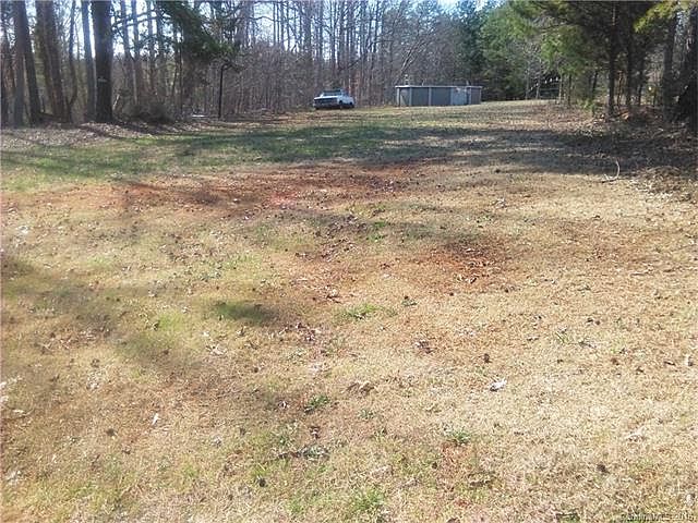 2nd image of 1270 Smith Woods Ln