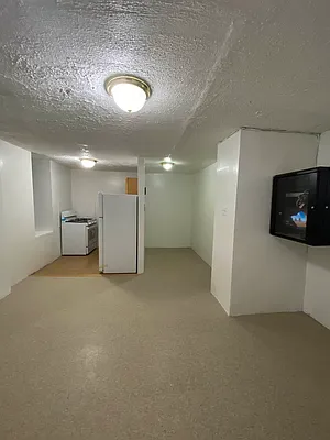 Rented by Houses of New York Realty LLC | media 32