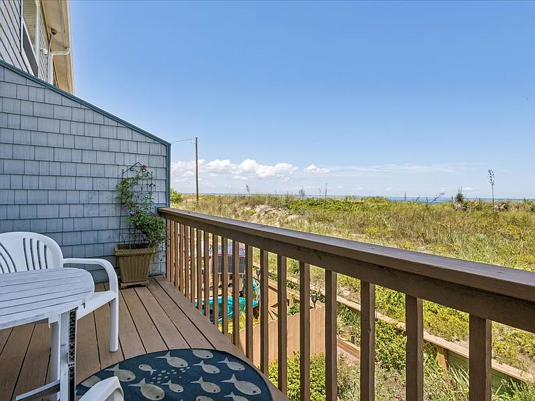 2100 E Ocean View Ave #20 — Photo 33