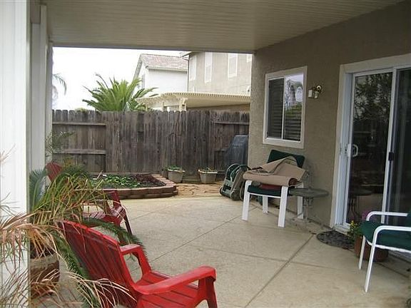 2nd image of 2043 Taft Dr