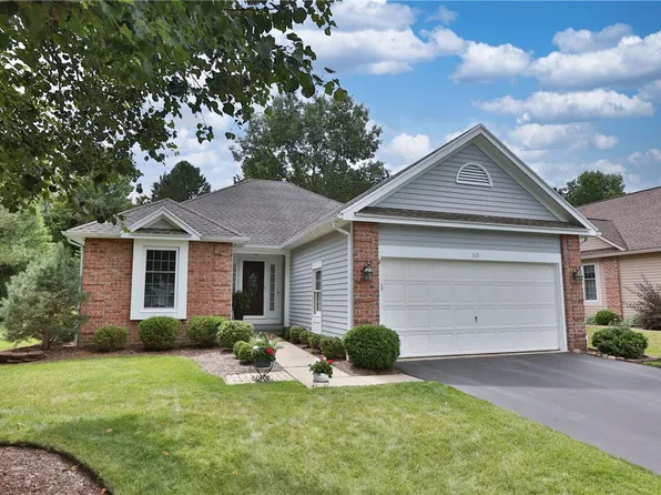 53 Hampshire Ln, Mendon, NY 14506