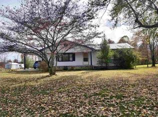 2495 Taylors Chapel Rd, Crossville, TN 38572