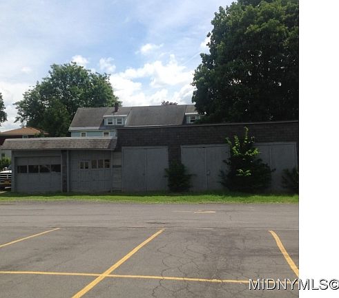 2nd image of 1005 N James St