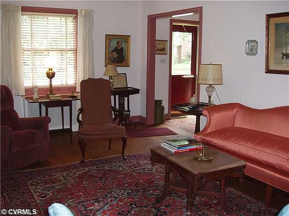 3rd image of 4300 Bromley Ln