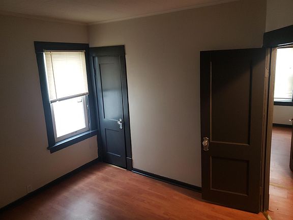 5th image of 233 N Park Ave #2