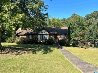 127 Roundabout Rd, Talladega, AL 35160