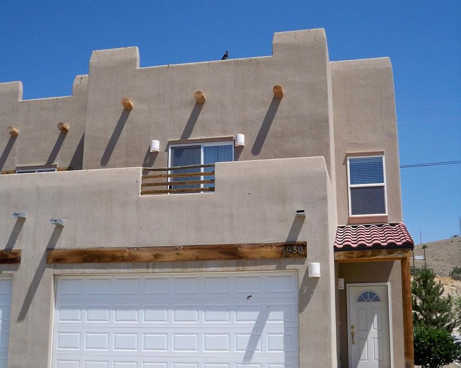 1st image of 1930 Hollyhock Cir