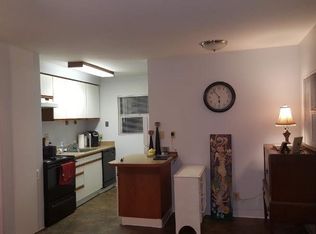 568 Harrington Ave NE, Renton, WA 98056