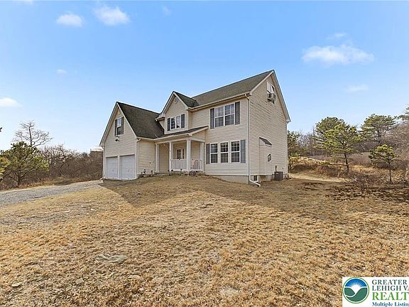3rd image of 546 Patten Cir