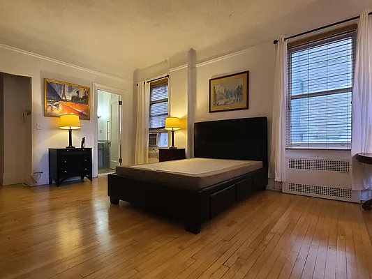 Rented by Corcoran | media 2