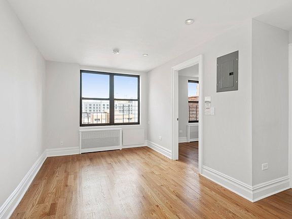 2nd image of 13317 Sanford Ave APT 4B