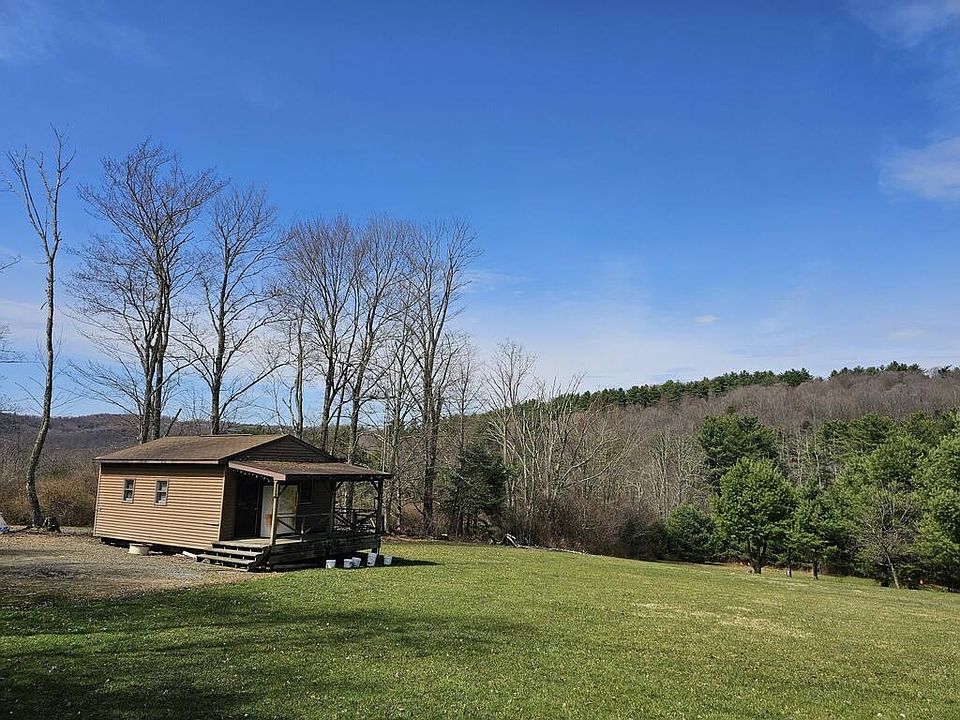 1st image of 121 Turnpike Rd