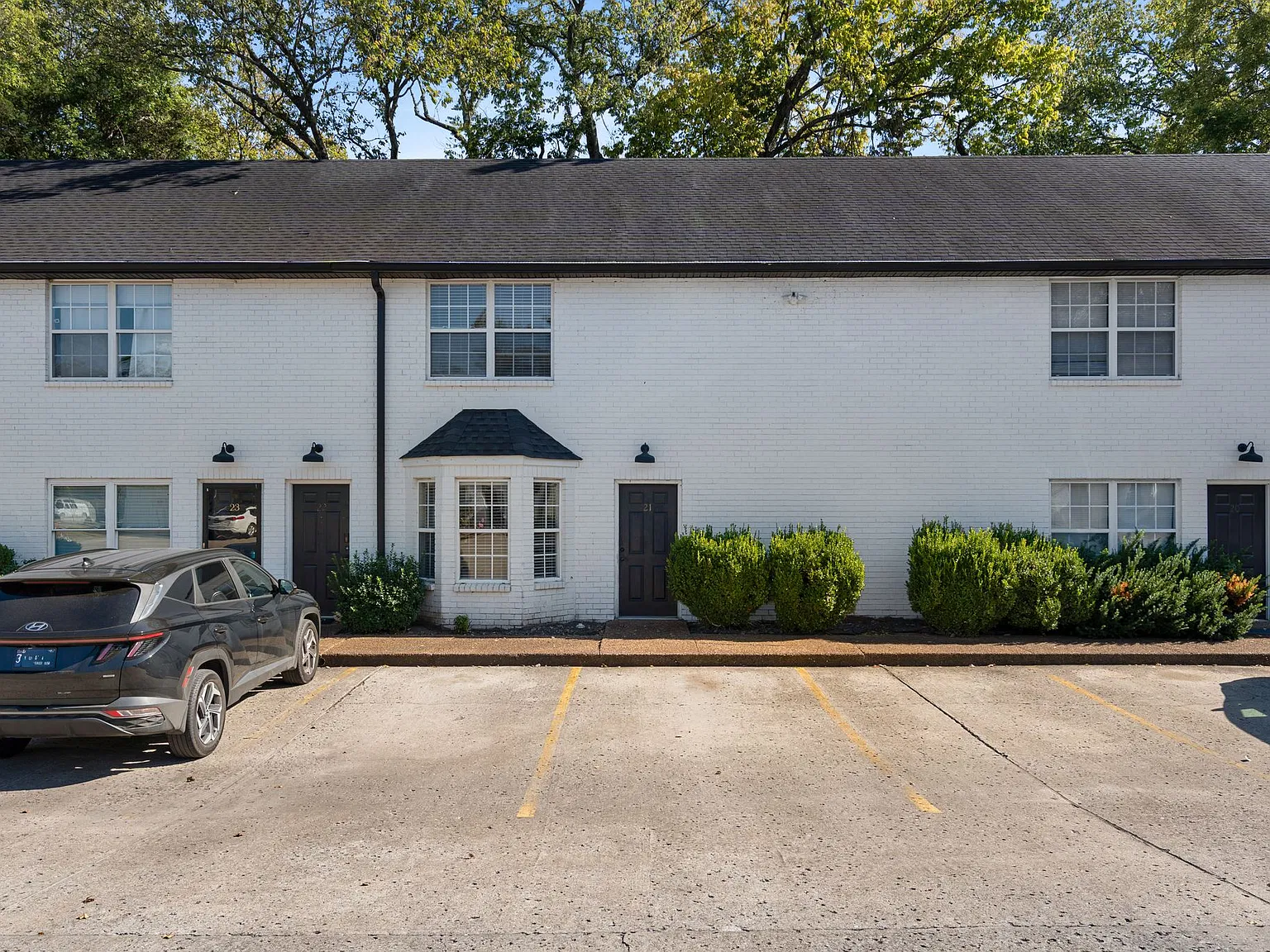 109 Harris Ln — Photo 4