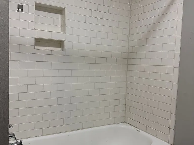102 Heather Dr — Photo 17