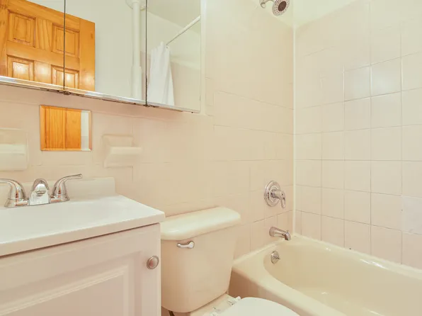 48-11 43rd Avenue image 6 of 6