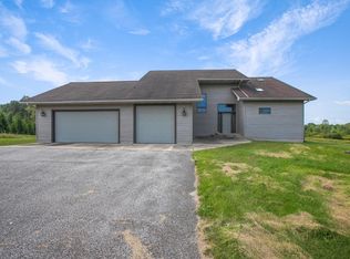 8332 N Marys Ln, La porte, IN 46350