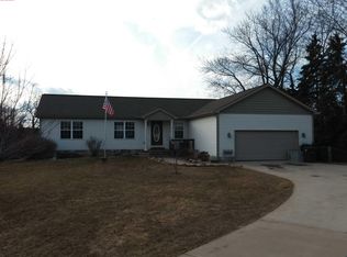 1136 Cooper Cv, Jackson, MI 49203