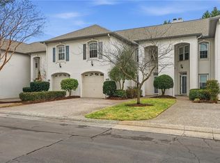 913 Royal Cove Way, Virginia Beach, VA 23454