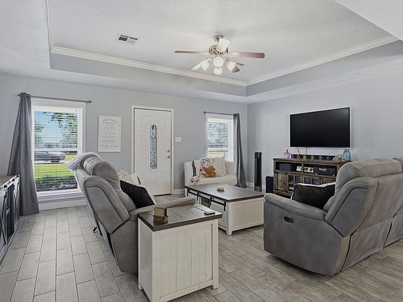 3rd image of 5546 Brady Joseph Ln