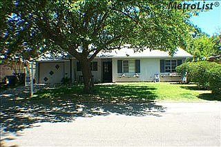 1st image of 3828 Plymouth Dr