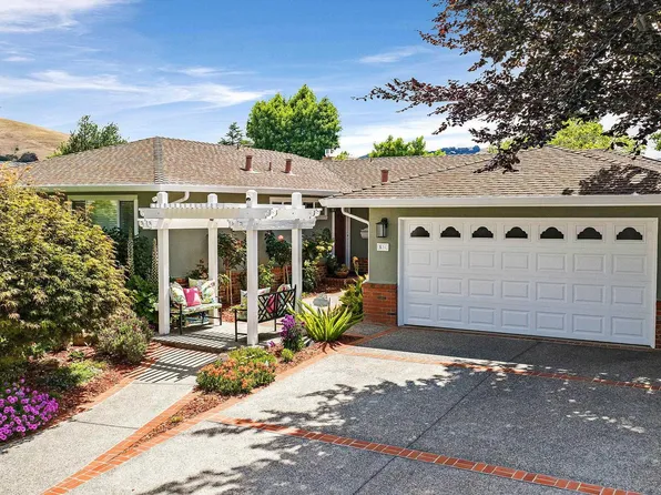 524 Hillview Dr, Fremont, CA 94536