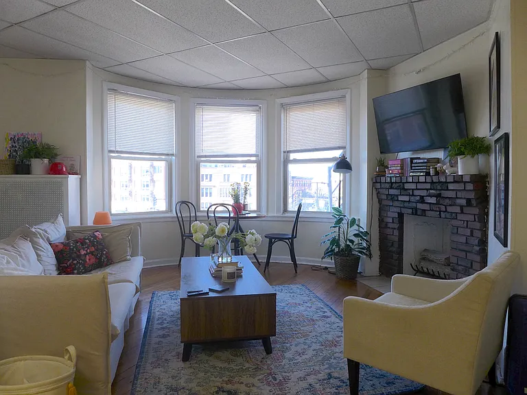 851 Beacon St #3 — Photo 8