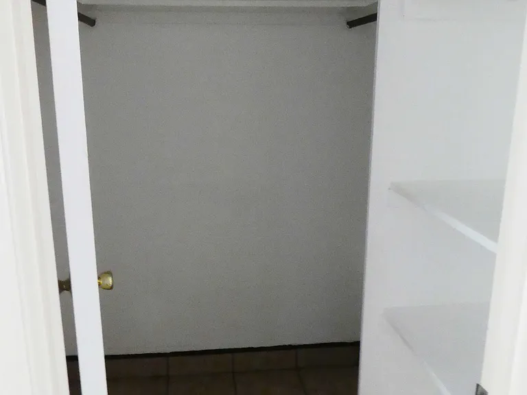 120 Cornell Dr SE — Photo 11
