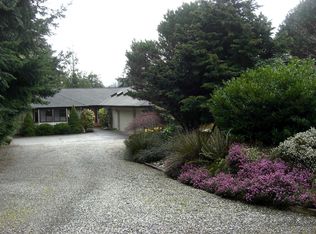 601 Montgomery Ln, Port Ludlow, WA 98365