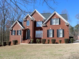 35 Lake Lucinda Dr, Covington, GA 30016