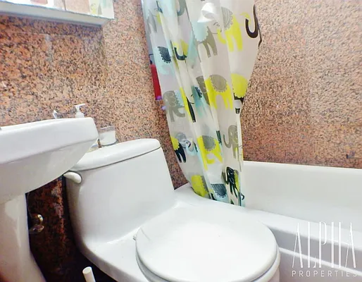 Rented by Alpha Properties NYC I LLC | media 50