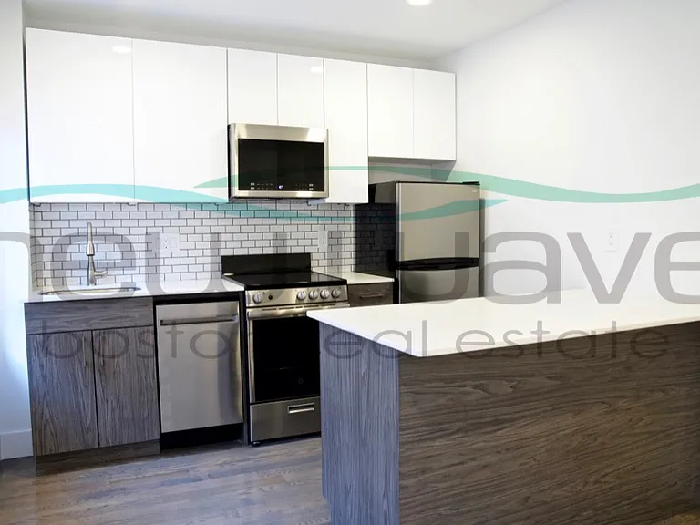 61 Joy St #4 — Photo 2