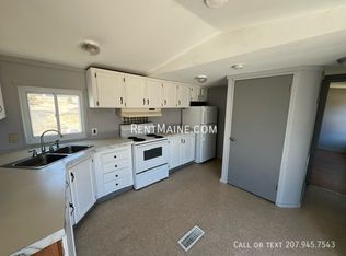 7 Possum Ln, Carmel, ME 04419